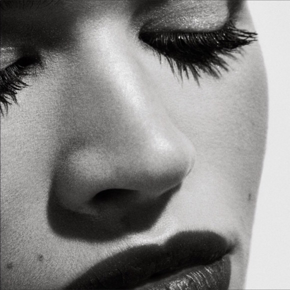 Fenty Beauty Full Frontal Volume Mascara - Picture 11 of 16